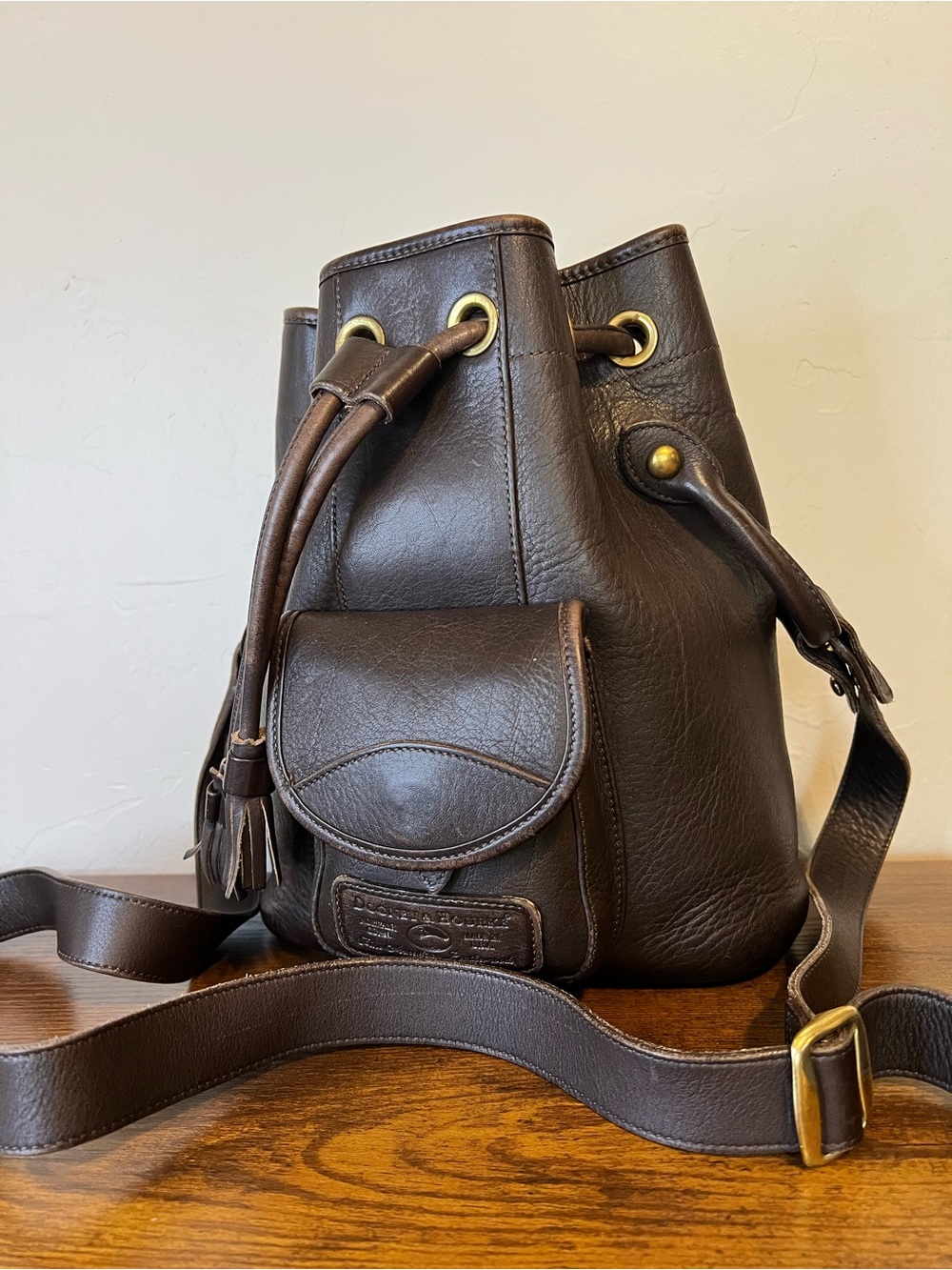 Vintage Dooney & Bourke All-Weather Leather Pocket Drawstring w/Orig Box & Tags